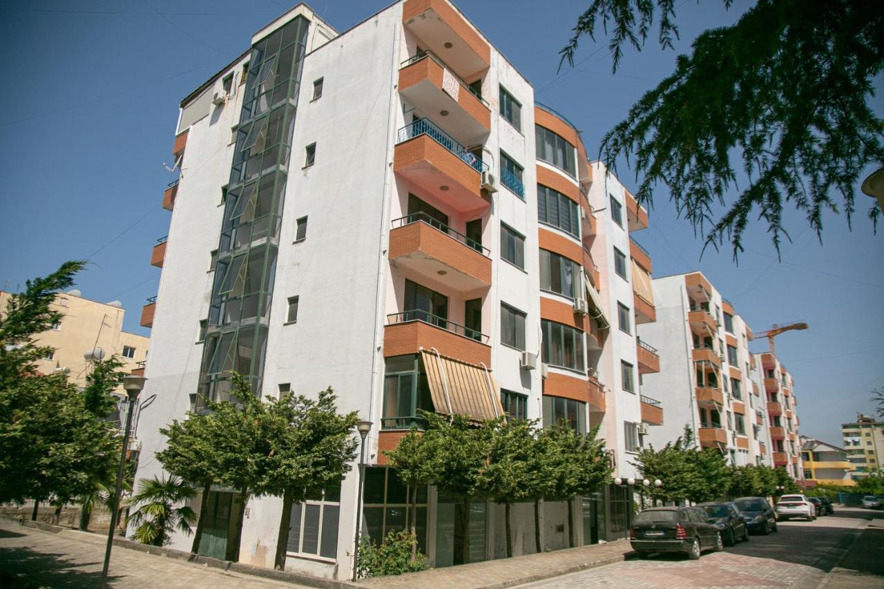A&B Apartment Golem  Buitenkant foto