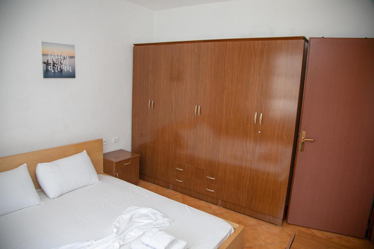 A&B Apartment Golem  Buitenkant foto